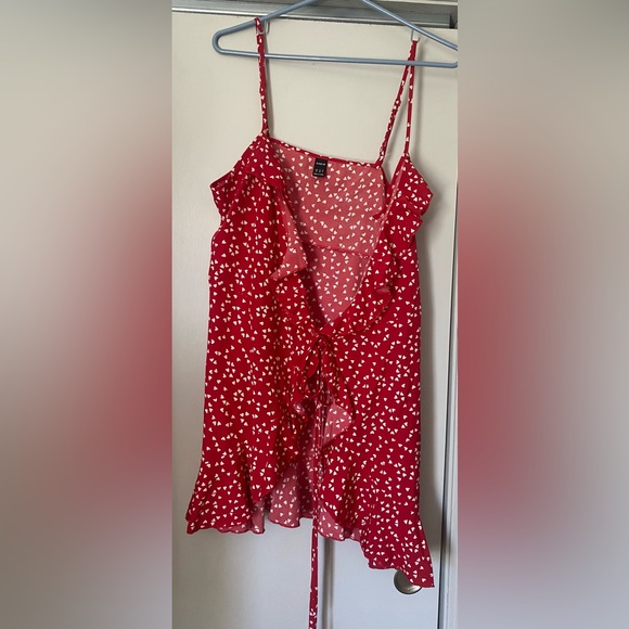 SHEIN VCAY Allover Heart Print Ruffle Detail Wrap Cami Dress - Picture 6 of 10